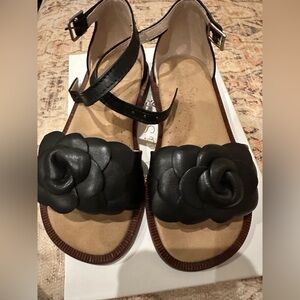 Stylish Black Floral Kids Sandals
